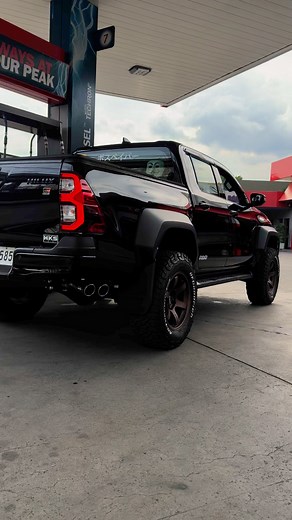 Hls full exhaust installed on this hilux | LS Autoworks