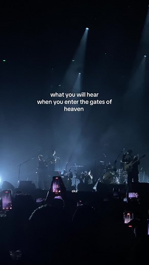 Wave to Earth Concert Experience in Manila