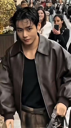 pyar de pyar le #bts #trendingshorts #btsarmy #hindisong #kimtaehyung #love #bollywoodsongs