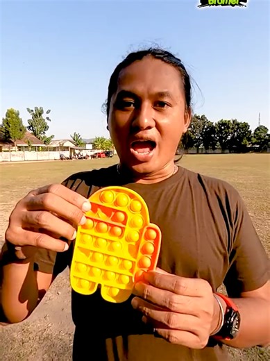 Koleksi Pop It Menarik dan Lucu