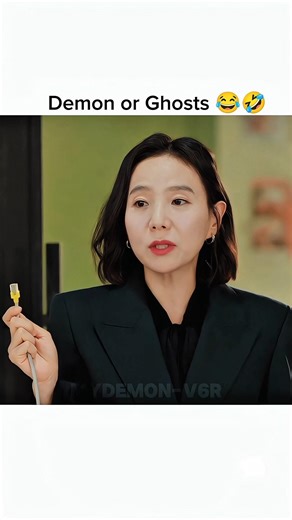 Ms shin trying to save do hee from ghosts but gu won😂🤣 My Demon🔥🥶 #shorts #ytshorts #kdrama#mydemon