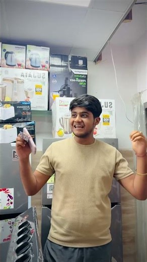 iphone lene ki ninja technique 😂😂#comedy #funny #ashortaday #shorts #rupal #td 😂