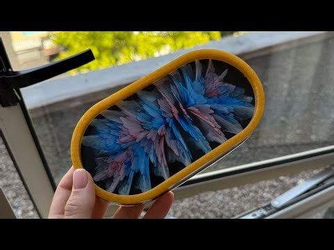 Have you ever tried this ZIG ZAG technique? 💙♥️ New Epoxy Resin Tray Tutorial ✨