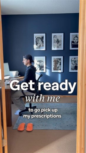 Medication delivery = convenience unlocked. 📦 Enjoy fewer to-dos and skip the pharmacy line with medications delivered safely and securely to your doorstep. See how home delivery works and if it’s right for you: optum.co/medication-delivery | Optum