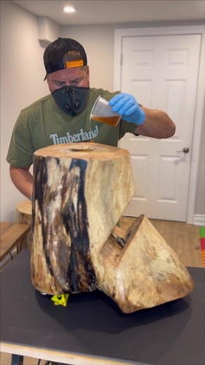 Using steelwool between coats of poly on this unique piece. Make sure to properly clean afterwards including vacuuming and using a tack cloth. #thestumpshop #homedecor #wooddecor