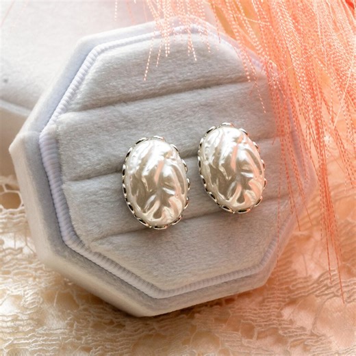 Vintage Womens Pearl Earrings Silver Classic Antique Post Button Earring. Mabe Pearl Great Birthday Gift for June Birthdays or Mother's Day - Etsy