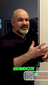 Asia Ricciardulli: Watercolors and Surprising Mixed Media #shorts