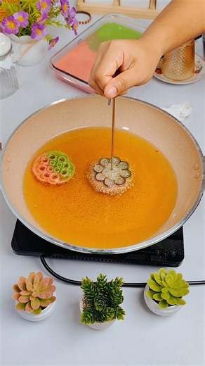 lebih cantik 2 warna! Resep Mudah Membuat Kue Kembang Goyang #kembanggoyang #jajananpasar #foodie