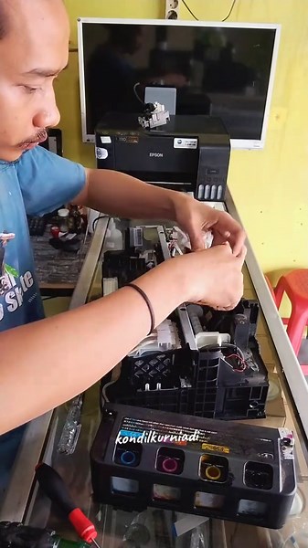 kondil kurniadi on TikTok