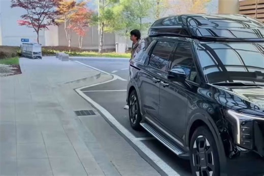 Post by BANGTAN LAB 🏊 on X: 잘 갔다와🥹