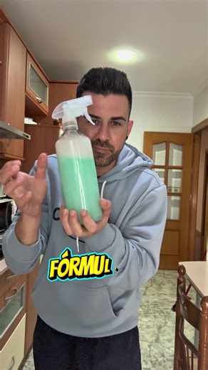 ✨ LA FÓRMULA MÁGICA que va a cambiar cómo limpias tu casa ✨ Hoy te enseño una mezcla con solo 3 ingredientes 🧪 que deja cualquier rincón ✨ brillante, niquelado y con efecto “casa nueva” ✨ Lo mejor… 🏠 la puedes usar en toda la casa: cocina, baño, azulejos, grifos… ¡y el resultado es una pasada! 😳🔥 Si te gustan los trucos reales que funcionan de verdad… 💾 Guárdate este vídeo para cuando te toque limpieza 📲 Compártelo con esa persona que siempre dice “eso no funciona” 👀 Y ya sabes… en #Compr