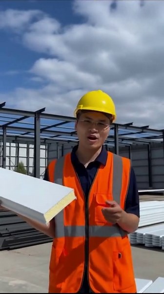 Understanding Sandwich Panels in Construction