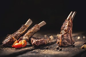 Caveman-Style: Grillen wie in der Steinzeit