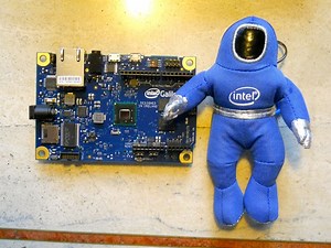 Intel Arduino Galileo unboxing