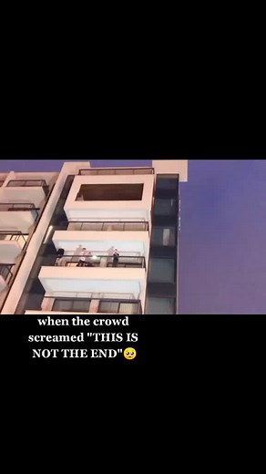 Liam Payne Singing 'History' on Hotel Balcony