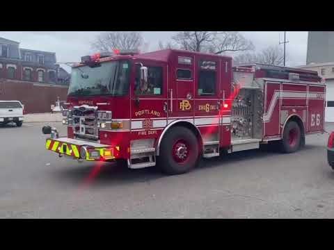 Portland Fire Department Engine and Ladder Responding