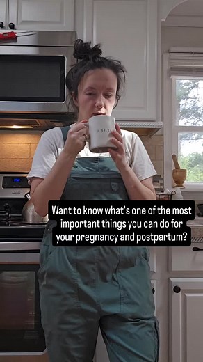 Going through my midwifery training and the biggest thing that is under emphasized is Being intentional with nutrition What we consume matters! Our water quality, our food, the sources, the amount, the variety. Our bodies are literally building and supporting life and we need nutrients, minerals, and vitamins to do so. Did you know adequte protein helps with our natural blood volume increase as we enter third trimester which helps keep pre eclampsia away by taking the load off of the liver Salti