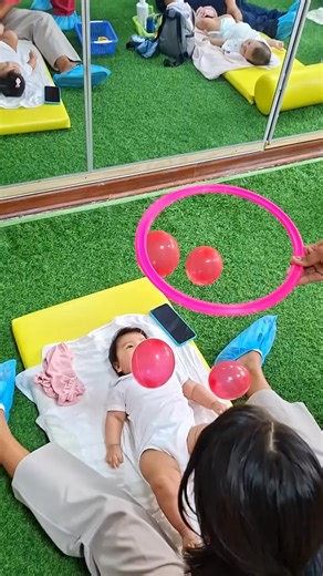 Te presento el Mega Pack Integral de Desarrollo Infantil, es un solo paquete digital que incluye: 👶Guía de Estimulación Temprana (0-5 años): Masajes, juegos sensoriales y ejercicios de motricidad.🥇 👌Tablas de Hitos del Desarrollo: Para que sepas qué debe hacer tu peque según su edad.🎉 🙏Cuadernillo de Fonemas: Cuentos (como el del Chef Chema) y fichas para que aprenda a pronunciar perfecto.💪 Actividades de Motor Fino😀: ¡Más de 100 páginas listas para imprimir y jugar!"🌟 por tan solo 10.00