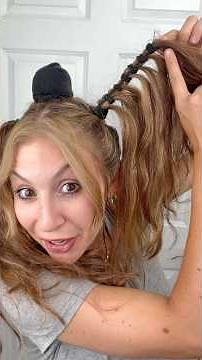 it flies and everything 🤣 (DIY Halloween Hair)