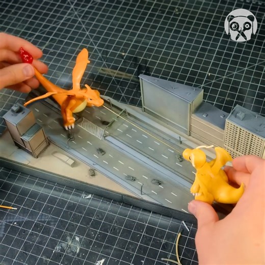 Making a Charizard vs. Dragonite Battle Diorama Partner: Boylei Hobby Time YT: https://www.youtube.com/c/BoyleiHobbyTime | Bored Panda Art