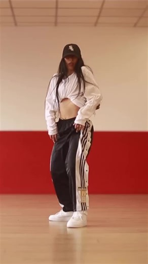 Female Dancehall Queen Sonia Soupha's Latest Killer Moves