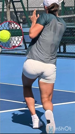 Iga Świątek Doesn't Just Hit Hard… She Creates HEAVY Topspin! 🔥🎾