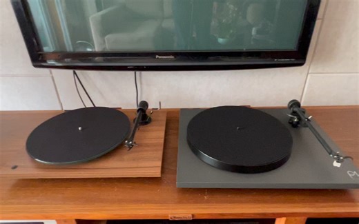 2021款Pro-Ject宝碟T1 Phono SB VS Rega君子P1 Plus黑胶唱机