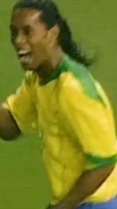 401K views · 10K reactions | Ronaldinho: “Mi único dolor es que mi padre no estuvo para ver mis logros” #futbol #Ronaldinho | MR futbol | Facebook