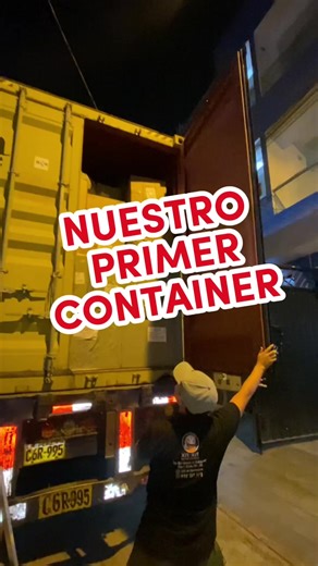 🚨 ¡Acompáñanos a descargar nuestro primer contenedor! 🚨 Con casacas, pijamas de polar, joyeros, cosmetiqueros, electrónicos y mucho más. @Xie Xie RAF 🕐PRECIOS DE CONTAINER DESDE UNIDAD POR TIEMPO LIMITADO🕐 📲SOLICITA CATALOGO PARA NEGOCIANTES Y EMPRENDEDORES #Contemedor #temufinds #amazonfinds #pijamasxmayor #centrodelima