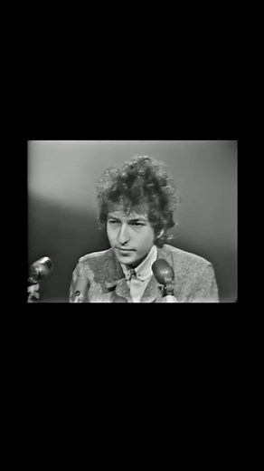 Clip from Bob Dylan San Francisco Press Conference (1965) | Not Dark Yet