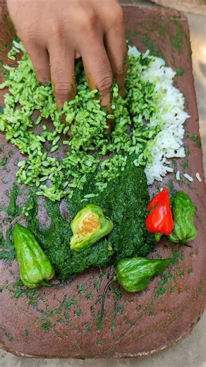 ফুলকপি পাতার ভর্তা🥦🤩 Spicy Vorta #shorts #vorta