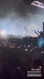 Freak on a Leash with Korn 🔥 | 📹 Lilia Martinez | EvanescenceWebsite - EvanescenceVille