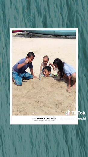 Serunya Liburan ke Pantai dengan KODAK PIXPRO WPZ2