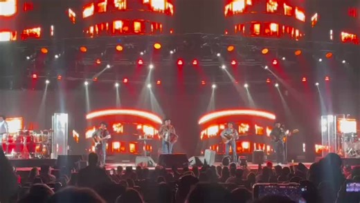 Anoche se presentó #intocable en el Peacock Theater de Los Angeles para deleitar al público, fue un día de San Valentín muy especial @Grupo Intocable @Peacock Theater