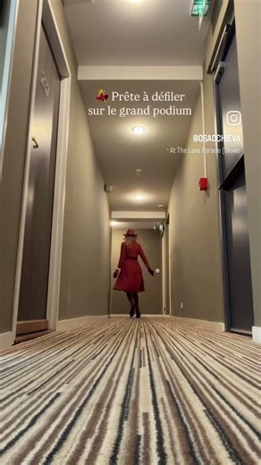 Un instant suspendu, moi seule sur le podium, chaque pas résonne comme une note de musique