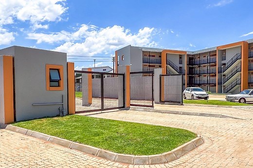 3 Bedroom Apartment / flat for sale in Protea Glen - Soweto - Property24