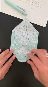 How to fold this easy origami envelope (Traditional) #Shorts