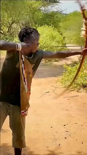 African Hunters Took Down a Massive Hunt… Unbelievable Moment! 🔥