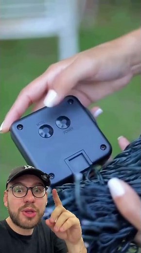 Flashing light with solar panel!!