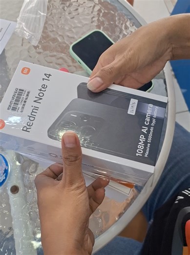 Unboxing Redmi Note 14: Review and First Impressions