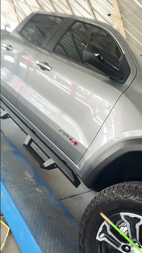 GMC Canyon AT4 Running Boards: N-Fab Epyx Steps