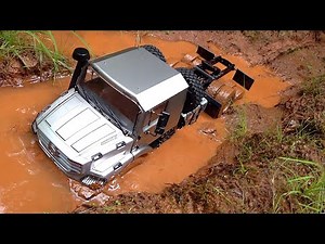 MUDDiNG a 6x6 TRUCK & GOin' DEEP! OVERLANDER | RC ADVENTURES