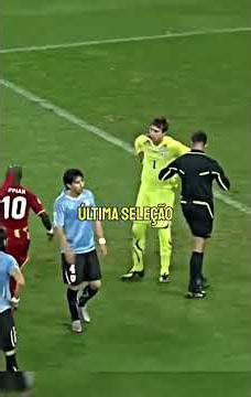 O dia que SUAREZ destruiu a gana na copa do mundo!