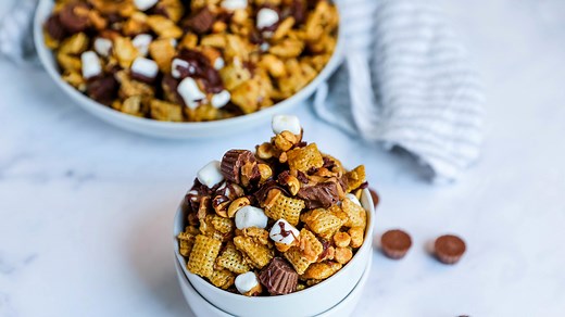 This Recipe Takes Chex Mix To A Whole New Level - Chocolate Peanut Butter Chex Mix