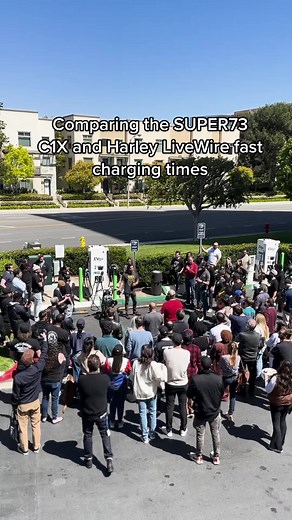 Comparing Fast Charging Times: SUPER73 C1X vs. Harley LiveWire