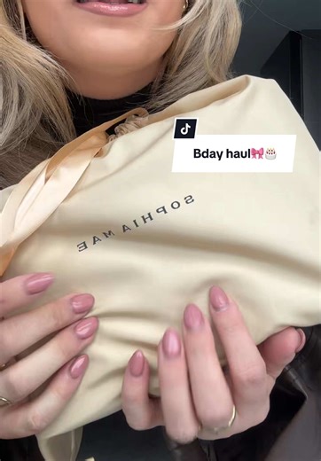 Exciting Birthday Haul of Gifts 🎀🎂