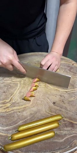 How to cut Hot dogs #cuttingart #food