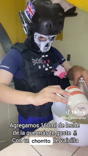 Tutorial de Cosplay de Simon Riley de Call of Duty: Modern Warfare