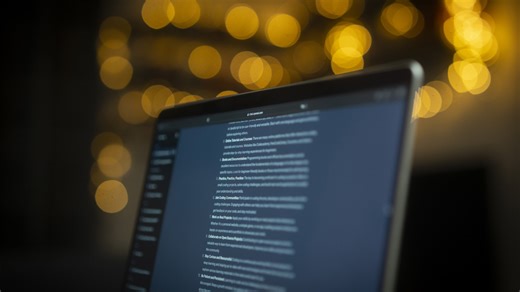 Uninstall Now: These Chrome Browser Extensions Are Stealing AI Chat Logs