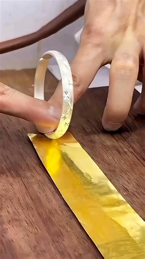 679K views · 4.1K reactions | This Boy Made His Own Gold Bracelet  | Mind Feeder | Facebook
